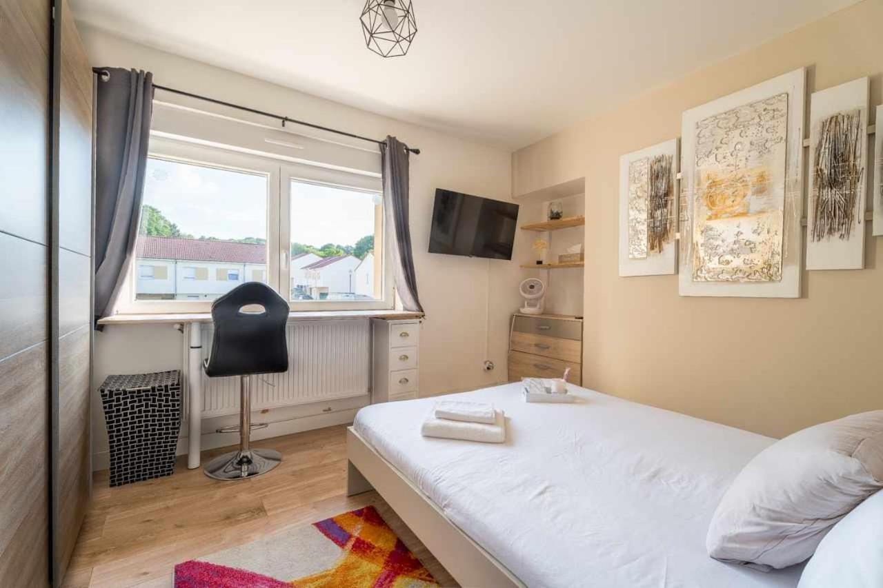 Chambre Privee 14M - Wifi - Appart' 120M Woippy Luaran gambar